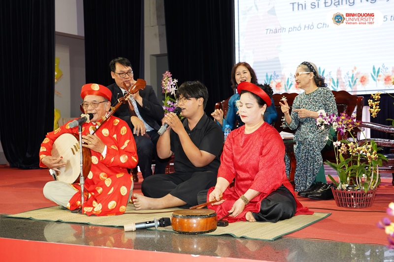 talk show chieu tho (9)